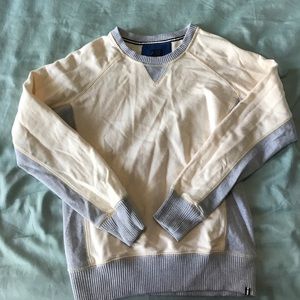 Sperry crew neck sweatshirt